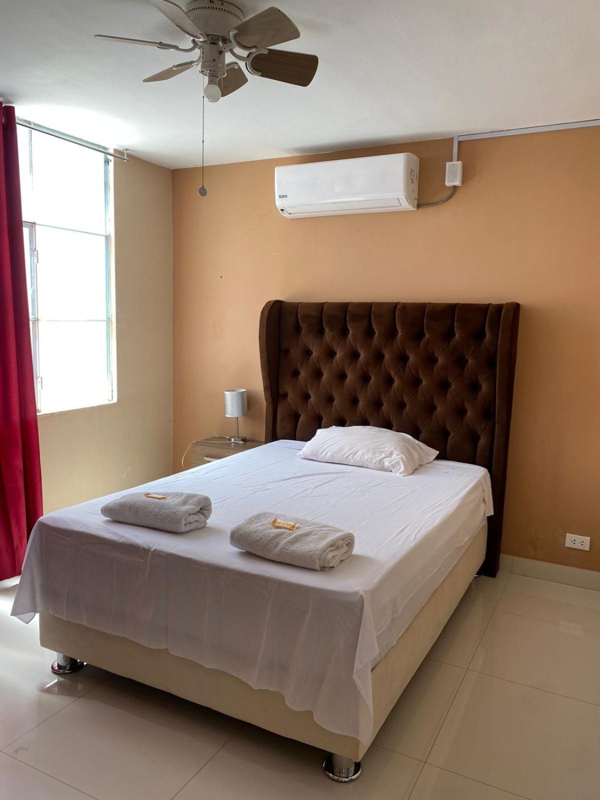 Hotel Hoskins Talara Habitaciones Con Aire Acondicionado Cerca Al Centro Refineria Y Plaza Vea 外观 照片